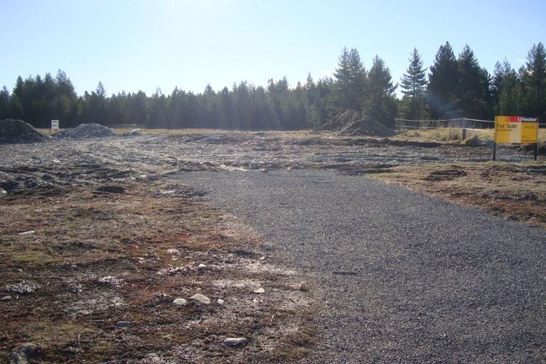 Photo of property in 3 Harris Place, Twizel, 7901