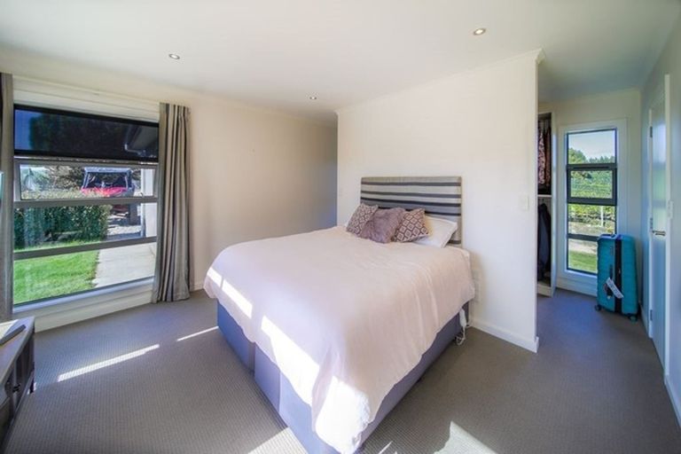 Photo of property in 275 Hillview Road, Alexandra, 9391