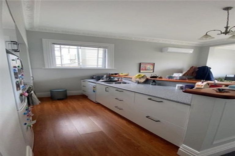 Photo of property in 58 Majoribanks Street, Mount Victoria, Wellington, 6011