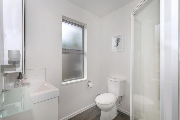 Photo of property in 29a Division Street, Riccarton, Christchurch, 8041