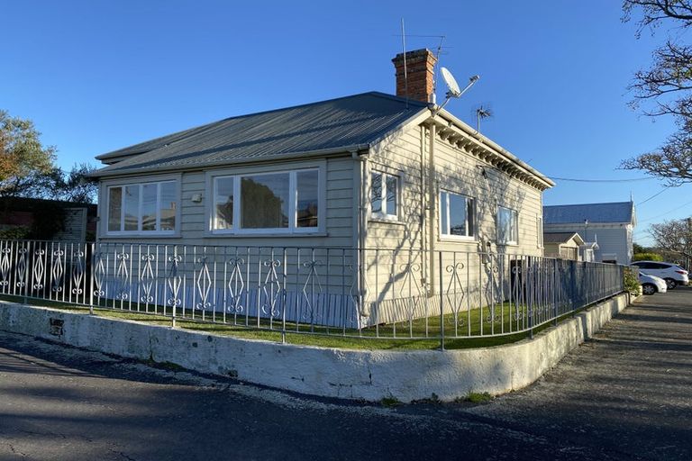Photo of property in 195 Victoria Road, Devonport, Auckland, 0624