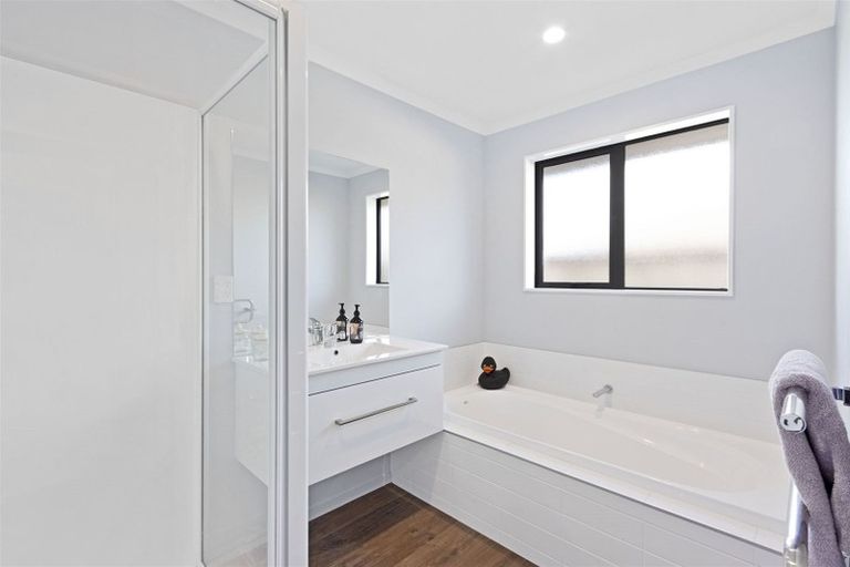 Photo of property in 19 Echelon Drive, Wigram, Christchurch, 8042