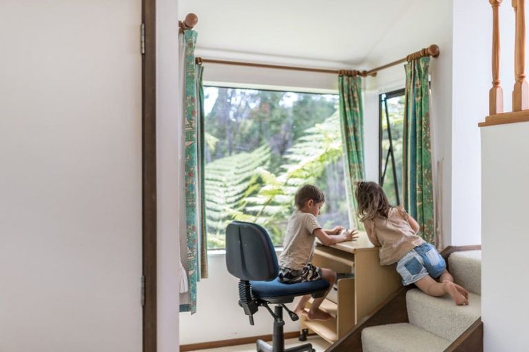 Photo of property in 22 Gilbert Mair Rise, Russell, 0272