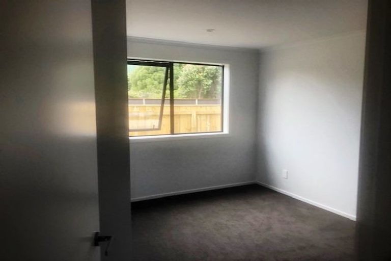 Photo of property in 3 Kaiwaru Place, Waikanae, 5036