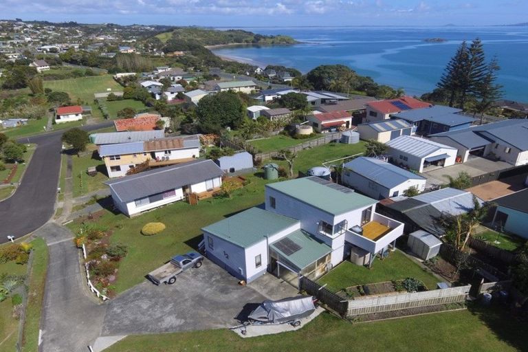 Photo of property in 12 Seascape Lane, Coopers Beach, 0420