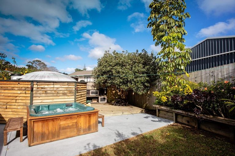 Photo of property in 296 State Highway 10, Cable Bay, 0420