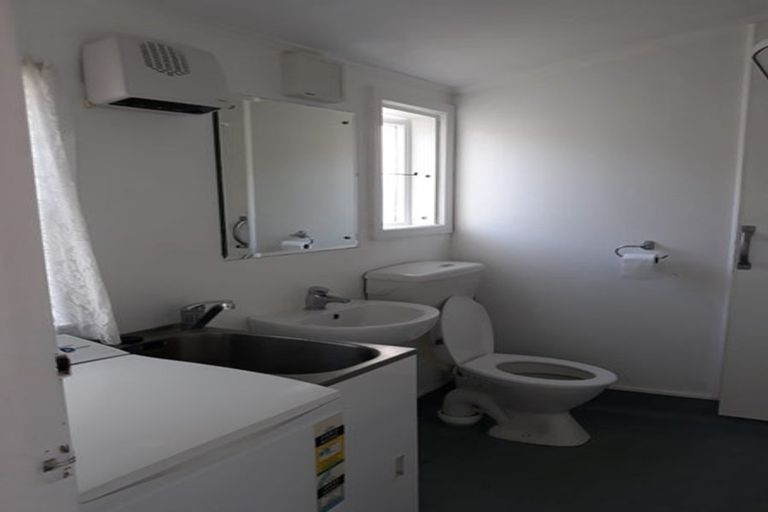 Photo of property in 20 Moir Street, Mount Victoria, Wellington, 6011