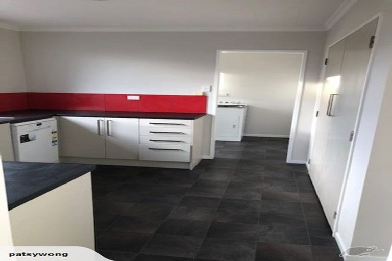 Photo of property in 67 Kaimanawa Street, Kelvin Grove, Palmerston North, 4414