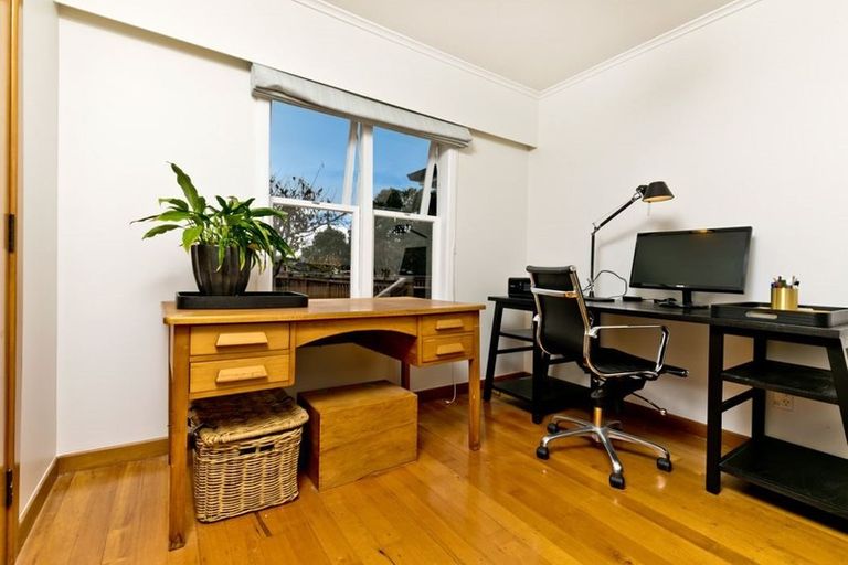 Photo of property in 51 Simpson Road, Ranui, Auckland, 0612