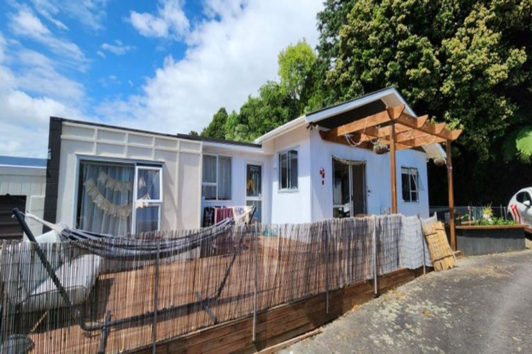 Photo of property in 1/117 Seaview Road, Westown, New Plymouth, 4310