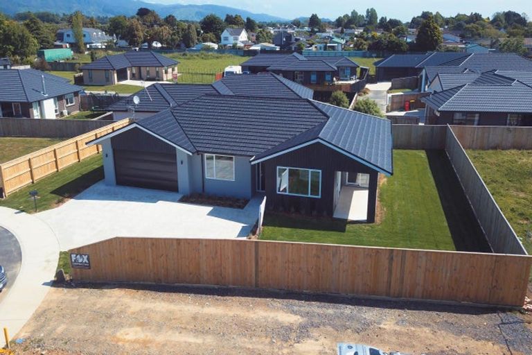 Photo of property in 9 Oak Place, Levin, 5510