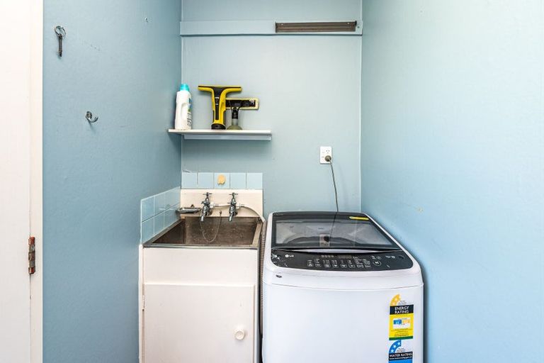 Photo of property in 5a Rawhiti Place, Saint Johns Hill, Whanganui, 4501