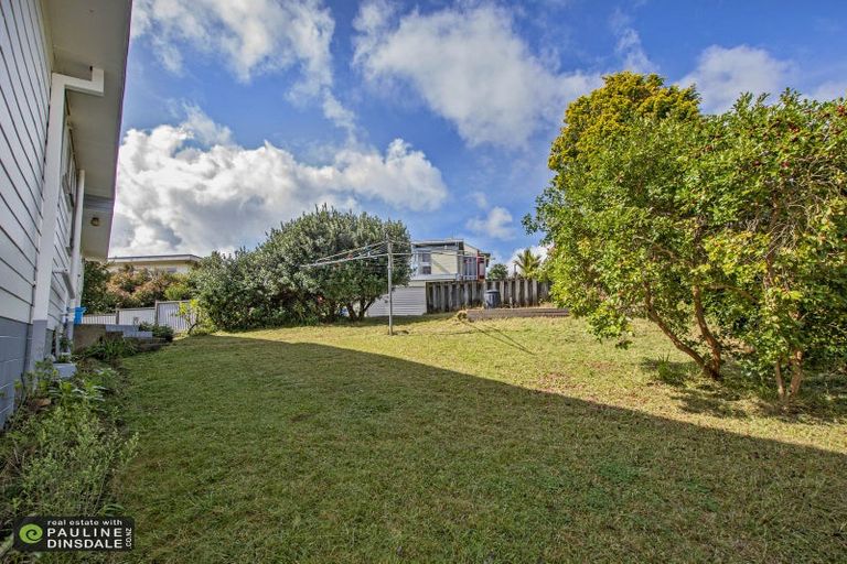 Photo of property in 24 Mountain Road, Morningside, Whangarei, 0110