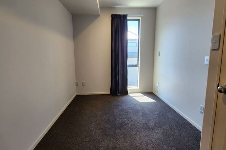 Photo of property in 1022c Colombo Street, St Albans, Christchurch, 8014