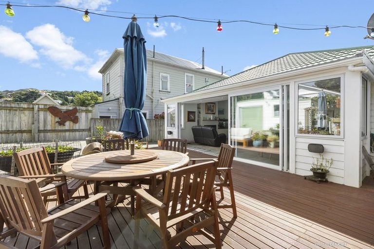 Photo of property in 11 Humber Street, Island Bay, Wellington, 6023