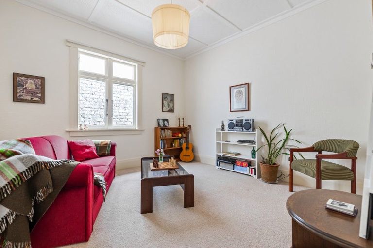 Photo of property in 2 Rattray Street, Devonport, Auckland, 0624