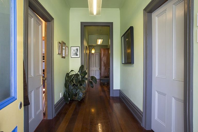 Photo of property in 1 Caprera Street, Melrose, Wellington, 6023