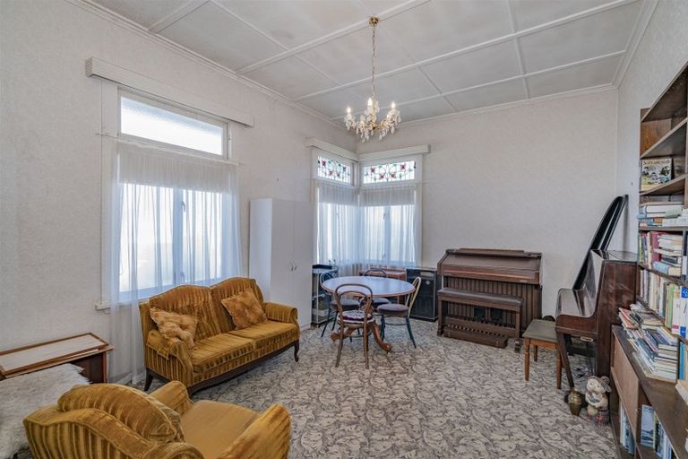 Photo of property in 402 Queen Sh25 Street, Thames, 3500