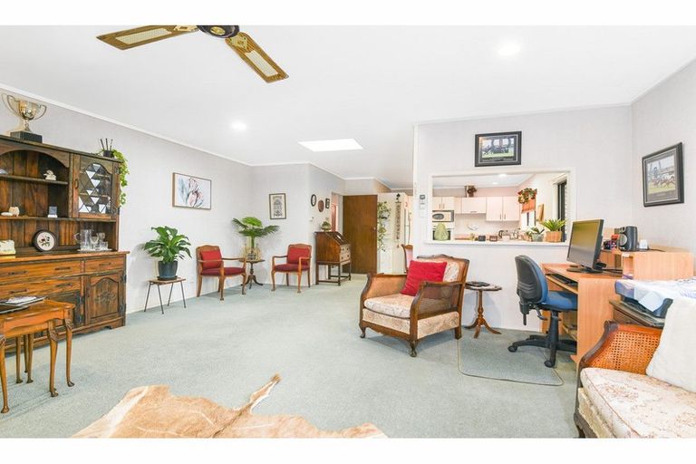 Photo of property in 13 Gwendoline Street, Glenholme, Rotorua, 3010