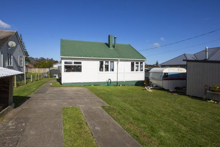 Photo of property in 13 Porritt Street, Paeroa, 3600