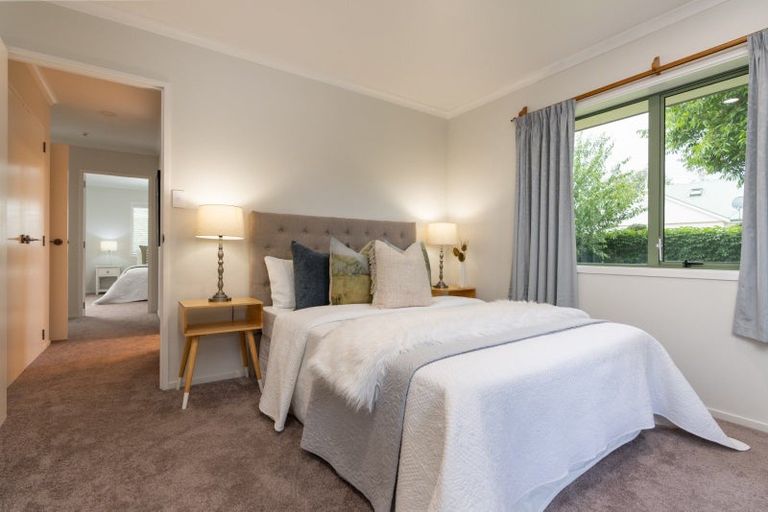 Photo of property in 21 Cowley Drive, Leamington, Cambridge, 3432