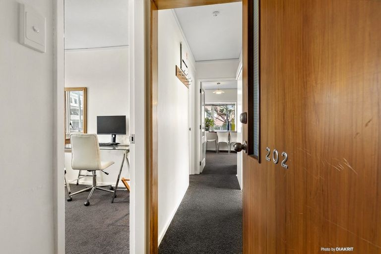 Photo of property in Iona Towers, 202/140 Abel Smith Street, Te Aro, Wellington, 6011