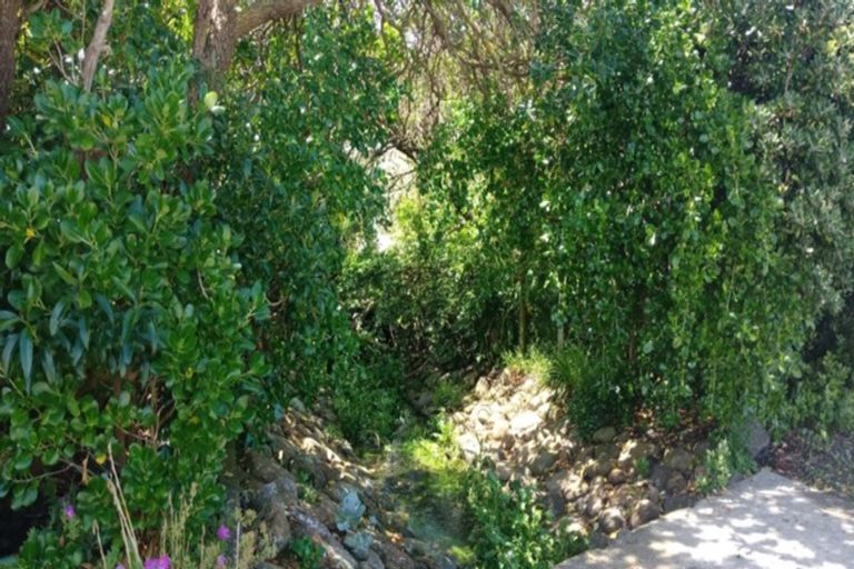 Photo of property in 93 Lake Ferry Road, Lake Ferry, Featherston, 5772