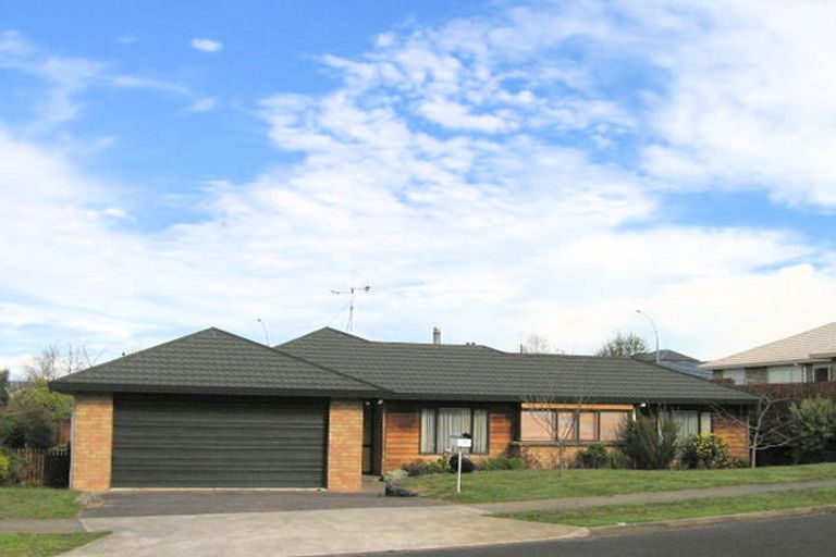 Photo of property in 3 Hollinger Place, Nawton, Hamilton, 3200