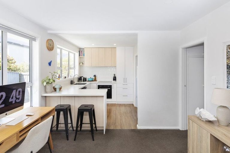 Photo of property in 1/216 Waimairi Road, Ilam, Christchurch, 8041