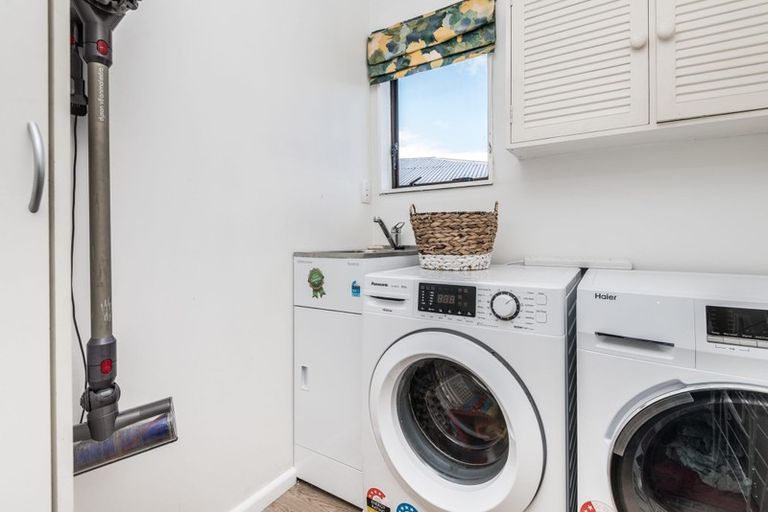 Photo of property in 39a Dominion Park Street, Johnsonville, Wellington, 6037