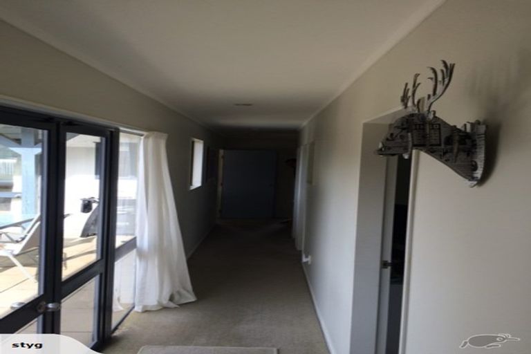 Photo of property in 20 Realm Drive, Paraparaumu, 5032