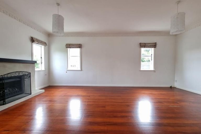 Photo of property in 68 Cashmere Avenue, Khandallah, Wellington, 6035