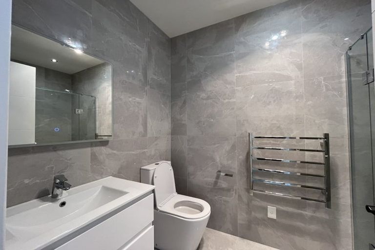 Photo of property in 22 Puihi Crescent, Massey, Auckland, 0614