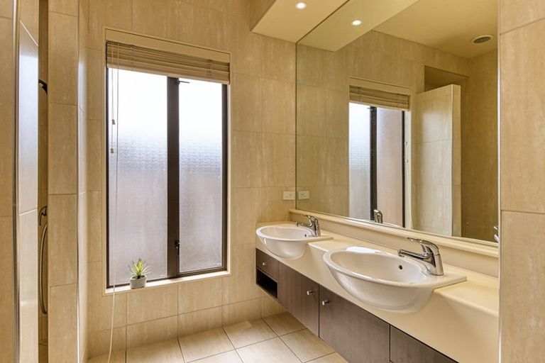 Photo of property in 25a Hetley Crescent, Taradale, Napier, 4112