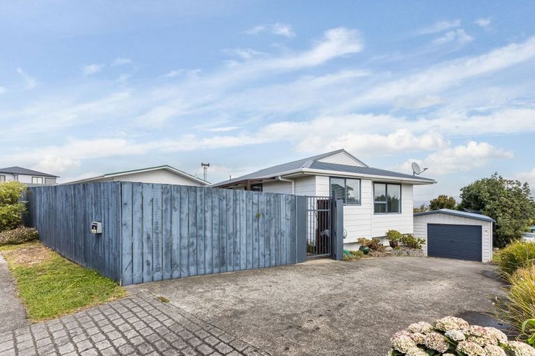 Photo of property in 29 Doncaster Terrace, Ascot Park, Porirua, 5024
