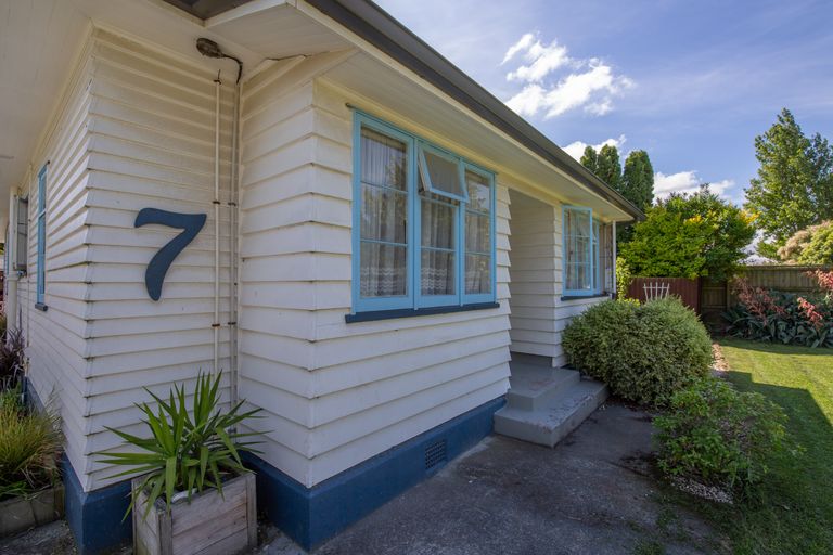 Photo of property in 7 Currie Street, Darfield, 7510