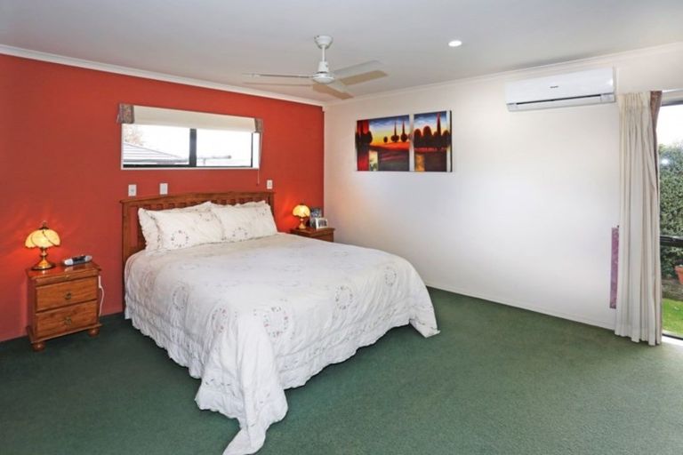 Photo of property in 16 Warriston Avenue, Waiuku, 2123