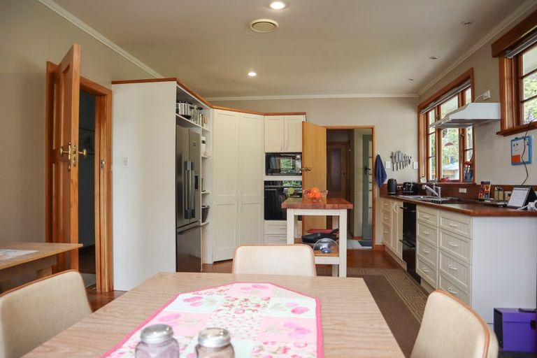 Photo of property in 19 Leith Crescent, Greymouth, 7805