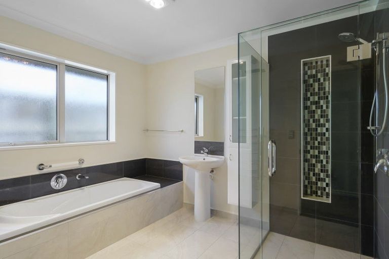 Photo of property in 7 Jarnac Boulevard, Yaldhurst, Christchurch, 8042