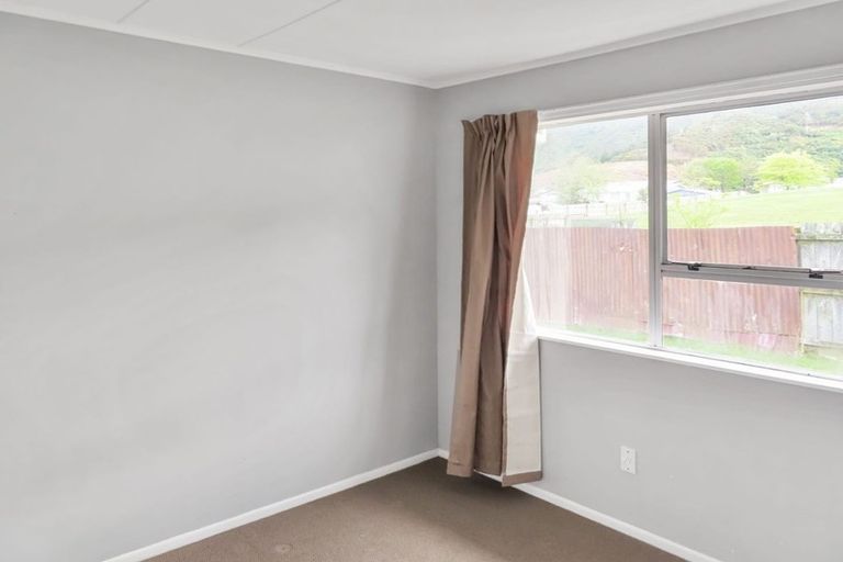 Photo of property in 19 Antrim Crescent, Wainuiomata, Lower Hutt, 5014