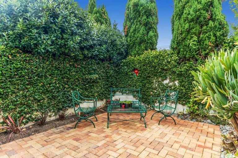 Photo of property in 807 Mount Eden Road, Mount Eden, Auckland, 1024