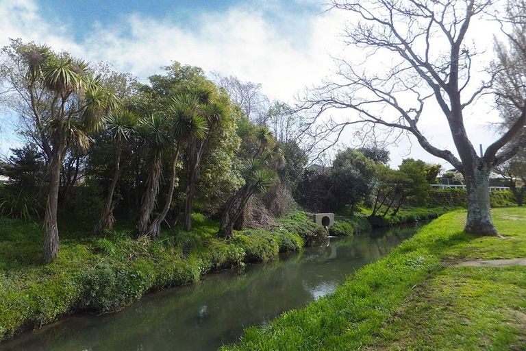 Photo of property in 223a Waimea Terrace, Beckenham, Christchurch, 8023