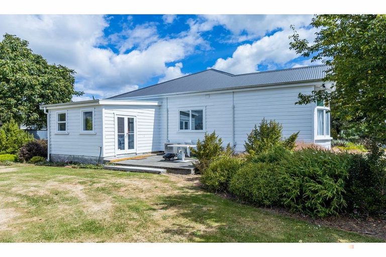 Photo of property in 43 Rhodes Street, Waimate, 7924
