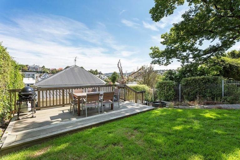 Photo of property in 22 Fairfax Street, Maori Hill, Dunedin, 9010