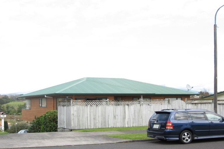 Photo of property in 11 Ballantrae Place, Highlands Park, New Plymouth, 4312