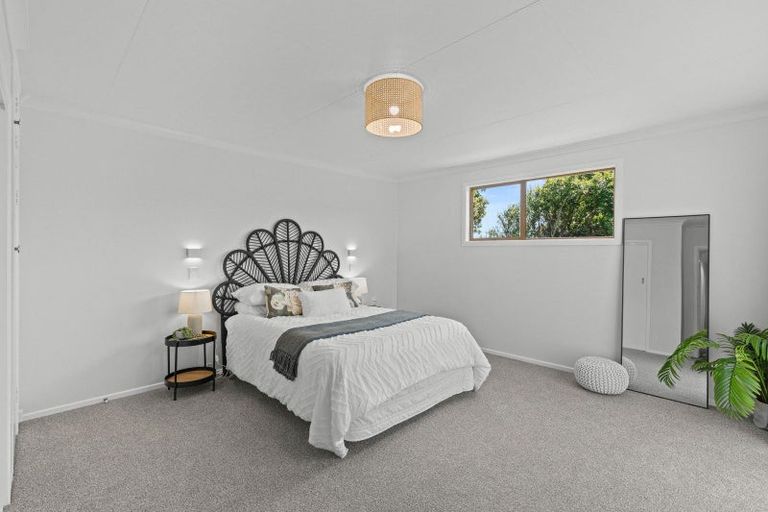 Photo of property in 19 Omori Place, Castlecliff, Whanganui, 4501