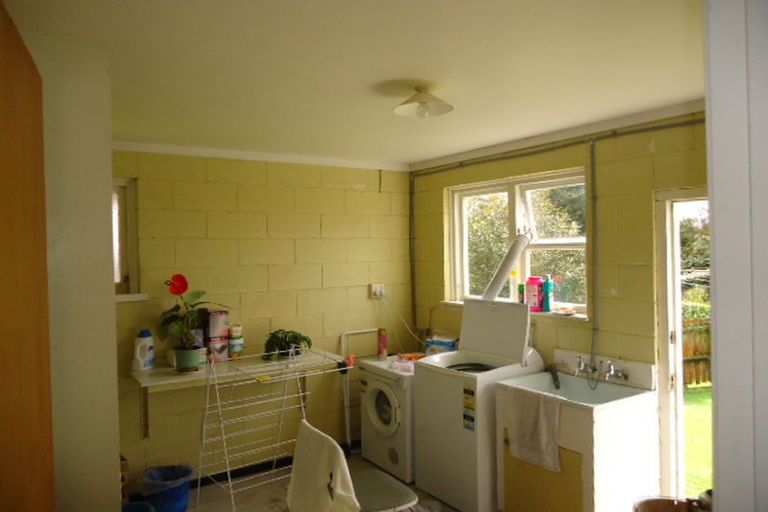 Photo of property in 147 Tirau Street, Putaruru, 3411