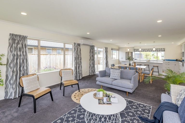 Photo of property in 16 Dal Din Drive, Otaki, 5512