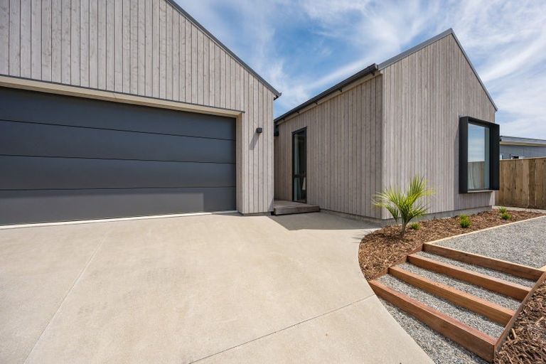 Photo of property in 8 Poukirikiri Place, Richmond, 7020