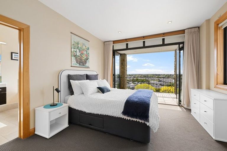 Photo of property in 893 Cashmere Road, Halswell, Christchurch, 8025